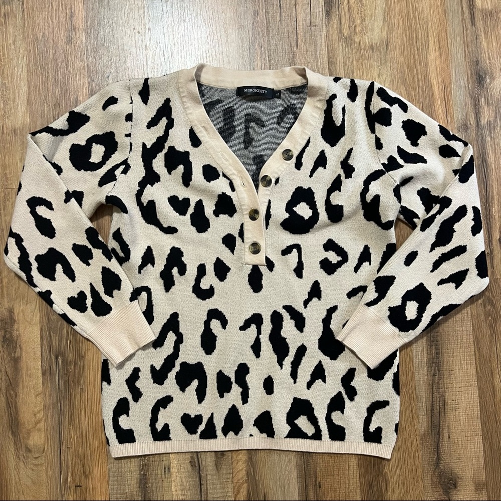 Super soft leopard print sweater